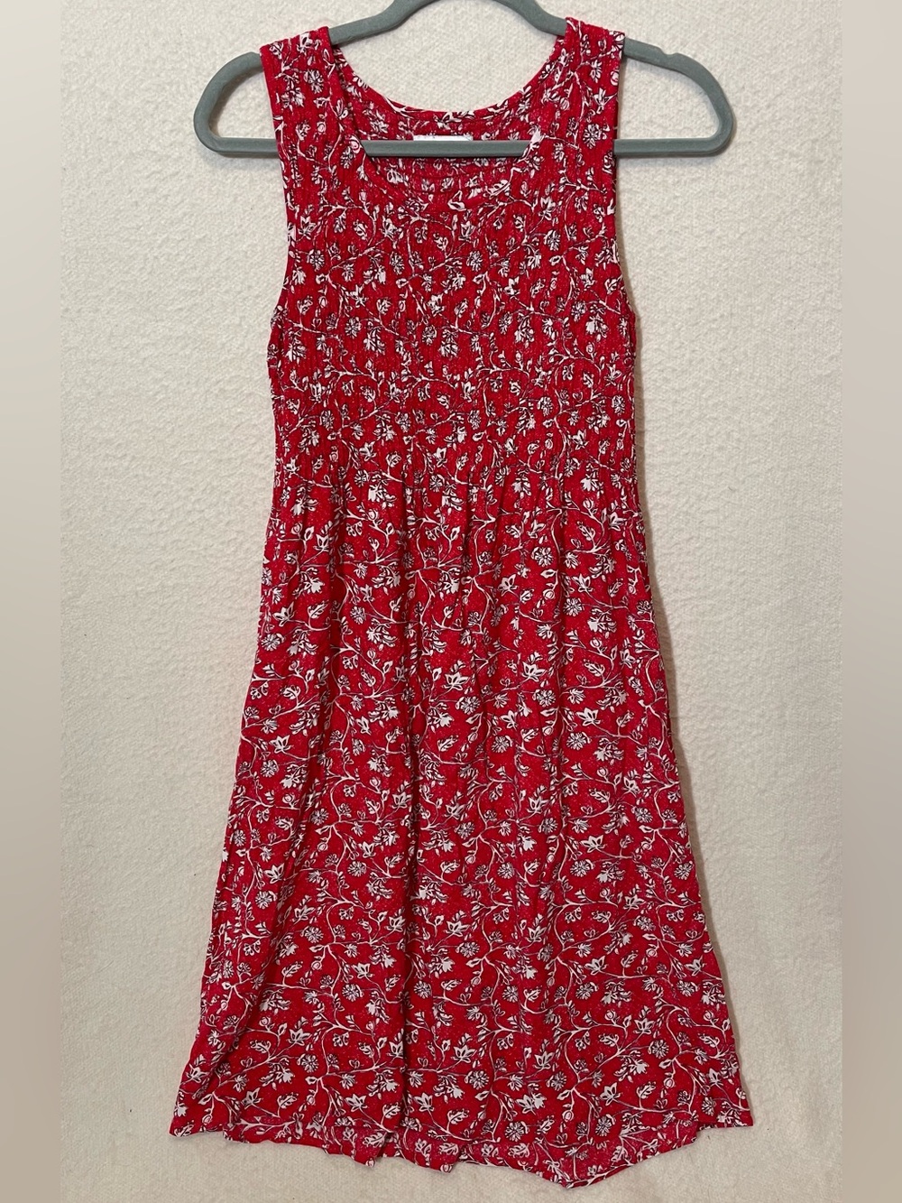Croft & Barrow Red White Floral Smocked Midi Sundress with Pockets Size